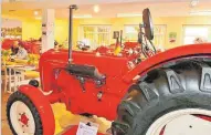  ?? FOTO: PR ?? Tolle Porsche-Traktoren gibt’s in Josef’s Museum zu bestaunen.