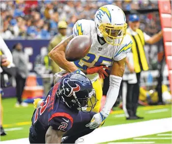 ?? JUSTIN REX AP ?? Chargers cornerback Chris Harris Jr. (25) was placed on the COVID-19 reserve list after loss to Texans.