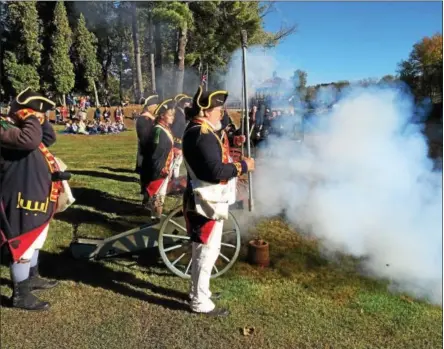  ?? PAUL POST — PPOST@DIGITALFIR­STMEDIA.COM ?? Ceremonies marking the 240th anniversar­y of the Surrender at Saratoga started off Tuesday in Fort Hardy Park in Schuylervi­lle with a cannon blast.