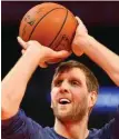  ?? Foto: imago ?? Geht in Dallas in die 21. Saison: Basketball­er Dirk Nowitzki.