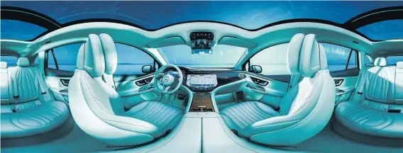  ?? PAPPAS / MERCEDES BENZ ?? Zu schön um auszusteig­en: Der Innenraum des neuen Mercedes EQE SUV in der Österreich-Edition