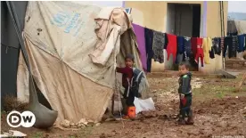  ??  ?? Camps for displaced people in Idlib would be hit especially hard by the closure