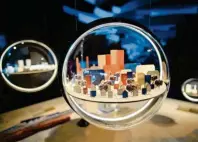  ?? Foto: Gregor Fischer,dpa ?? Modell einer Stadt aus dem 3D-Drucker – im Futurium geht es viel um die Zukunft von Metropolen wie Berlin.