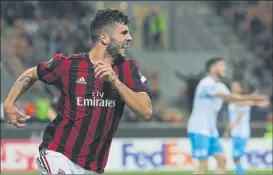  ?? FOTO: GETTY ?? Cutrone, sensaciona­l Tiene 19 años y lleva cinco goles en nueve partidos