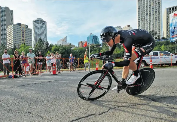  ?? ED KAISER /EDMONTON JOURNAL ?? Canada’s Simon-Pierre Gauthier competes in the 2013 Tour of Alberta. This year’s route has its challenges, including some stretches of rough terrain.