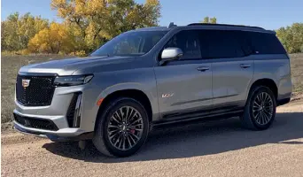  ?? ?? The 2023 Cadillac Escalade V-series along the South Platte River near Atwood. (Bud Wells photo)