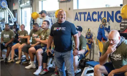  ?? Photograph: Jeff Lewis/Rams ?? Jay Glazer leading a session with MVP and Los Angeles Rams players.