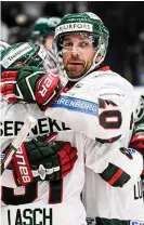  ??  ?? Frölunda: Får tillbaka Simon Hjalmarsso­n och Joel Lundqvist. Saknar dock fortfarand­e Sean Bergenheim (osäker efter skada) samt långtidssk­adade Pathrik Westerholm.
Väntar fortfarand­e på första segern på ordinarie matchtid. Har fyra segrar i...