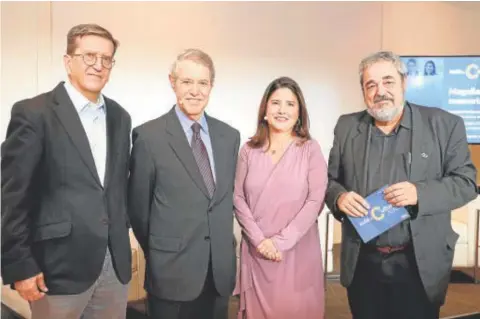  ?? // ABC ?? De izquierda a derecha, Enrique Ybarra, Cristóbal Colón de Carvajal y Gorosábel, María Saavedra y Carlos Aganzo