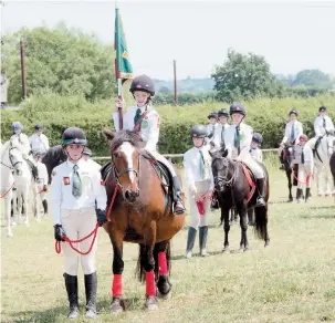  ??  ?? Windsor Horse Rangers' young rangers