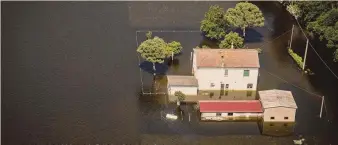  ?? AGF ?? Emilia Romagna. Immagini aeree delle zone colpite dall’alluvione del 17 maggio 2023 nelle campagne del comune di Conselice