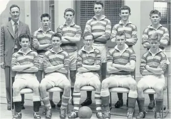  ?? ?? The Morgan Academy football 1st XI from 1958-59. Back row, from left – Tom Hermiston, James Tipping, Ian Mitchell, Ronald Hunt, Charles Beattie, Brian Latto. Front row – Rory Mcleod, Kenny Dick, Bruce Milne, Bruce Martin, Neil Falconer.