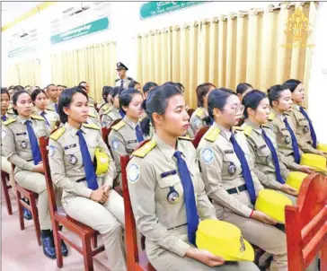  ?? SAR SOKHA FB ?? Graduating cadets at the closing ceremony of a police vocational training course at the National Police School, Region 1, in Stung Treng province on February 13.