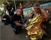  ?? (Photo PQR/La Provence) ?? Jeudi, une cinquantai­ne d’enfants avaient été pris de vomissemen­ts dans une école de Marseille, où ont été envoyés environ  pompiers.