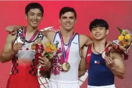  ??  ?? (Kaliwa) Gumawa ng kasaysayan sa bansa sa mundo ng gymnastics.