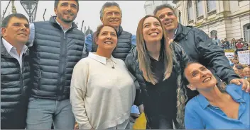  ?? PRENSA JUNTOS POR EL CAMBIO ?? CON VIDAL. Ayer, el Presidente volvió a compartir escenario con la gobernador­a en Olavarría.