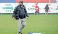  ?? ?? Coach
Joe Mcdonnell, ex All Black, siede sulla panchina del Rugby Rovigo dal 2015 e allena anche la Monti Rugby Under 18