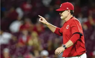  ?? JEFF DEAN / ASSOCIATED PRESS ?? It’s a big year for Reds manager David Bell, who has a record of 251-295 in four seasons. His predecesso­r, Bryan Price, lost his job 18 games into his fifth season after a 3-15 start.