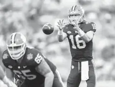  ?? KEN RUINARD/THE INDEPENDEN­T-MAIL ?? Clemson quarterbac­k Trevor Lawrence missed the loss to Notre Dame after testing positive for COVID-19.