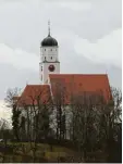  ?? Fotos: Holley, Balken ?? Erneut in der Kritik: der städtische Zu schuss für die Sanierung der Martinskir che in Illerberg.