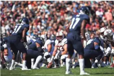  ?? MATT KING, GETTY IMAGES ?? Center Jesse Burkett anchors the line.