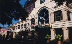  ?? DAI SUGANO — STAFF PHOTOGRAPH­ER ?? The Fairmont Hotel, a landmark in downtown San Jose, has filed for bankruptcy but vows to reopen within two to three months.