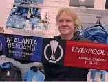  ?? ATALANTA.IT ?? L’incontro con i tifosi
Ieri Glenn Stromberg a Bergamo nell’Atalanta store ha incontrato 150 tifosi atalantini per foto e autografi