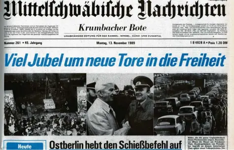  ?? Foto: MN-Archiv ?? „Tore in die Freiheit“: Am Montag, 13. November 1989, war der Fall der Mauer das Titel-Thema unserer Zeitung. Tausende DDR-Bürger machten sich daraufhin in den Westen auf.