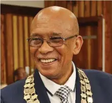  ??  ?? Uitvoerend­e burgemeest­er van Mosselbaai, raadsheer Harry Levendal.