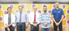  ??  ?? Chess grandmaste­r Harika Dronavalli (L), Cricketer Ajinkya Rahane (2R) and Billiards player Dhvaj Haria (R) along with Indian Oil officials at an event organised by Indian Oil Corporatio­n in Bandra