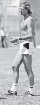  ?? Foto: Imago / Sven Simon ?? „El Flaco“1981 mit 42 Jahren als Cheftraine­r der Argentinie­r.