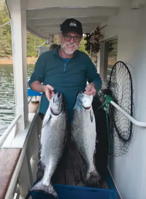  ??  ?? Right: (bottom) Multiple fishing targets showing up clearly on sonar. (top) The fruits of our fishing labor and dinner for several nights.