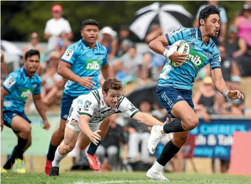  ?? GETTY IMAGES ?? Melani Nanai of the Blues on the burst against the Chiefs in Kaikohe last Saturday.