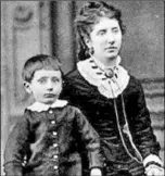  ??  ?? Marconi with his mother Annie Jameson.