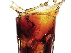  ??  ?? A report analysed the global risks of death due to diabetes, cardiovasc­ular diseases and cancers linked to the consumptio­n of sugary drinks. – AFP