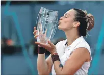  ?? CHEMA MOYA / EFE ?? Protagonis­ta. Sabalenka logró derrotar a la # 1 del mundo por 6-0, 3-6 y 6-4.