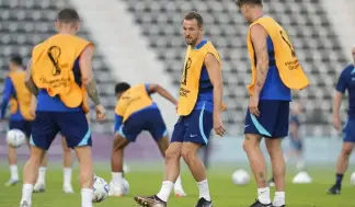  ?? ?? Harry Kane und Co. beim Training in Katar