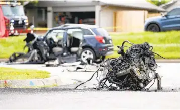  ?? TANNER LAWS AP FILE ?? Wreckage is seen at the site of a fatal car crash on June 2, 2021, in Tulsa, Okla. Nearly 43,000 people were killed on roads in the United States last year, the highest number in 16 years.