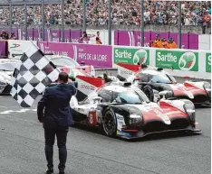  ?? Foto: afp ?? Toyota setzte sich als einziger Auto Hersteller in seinem 20. Anlauf seit 1985 in Le Mans durch.