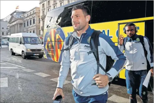  ??  ?? EN BUENA FORMA. Daniele Bonera tiene la intención de continuar en el Villarreal.