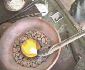  ??  ?? Mercury use in Artisanal gold mining