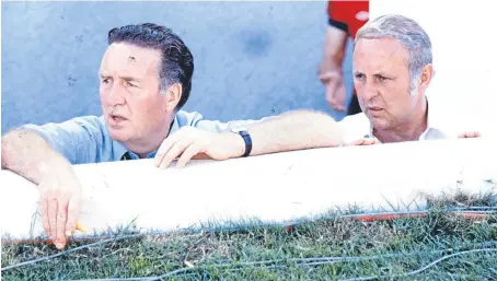  ?? SNS. ?? Jock Stein, left, and Jim McLean: Loyal servants who eventually found the game changing around them.