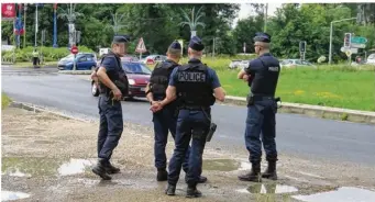  ??  ?? L’anonymat des policiers est une mesure demandée de longue date par les syndicats.