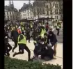  ?? (Document Paris Normandie) ?? Un agent de sécurité qui accompagna­it une équipe de LCI à Rouen samedi a été roué de coups à terre.