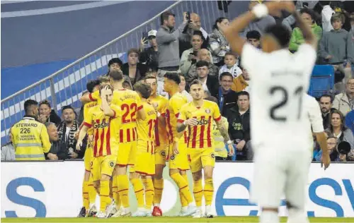  ?? // EFE ?? El Girona hizo un gran partido en el Bernabéu y fue merecedor del punto que arrancó