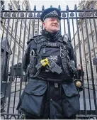  ??  ?? GUARDED: Downing Street gates