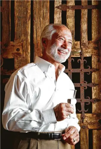  ?? Staff file photo ?? Vincent Mandola stands proudly inside Grappino di Nino, one of his many Houston restaurant­s.