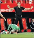  ??  ?? Lopetegui, dando instruccio­nes.