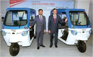  ??  ?? Mahesh Babu, CEO, Mahindra Electric and Dr Pawan Goenka, Managing Director, Mahindra and Mahindra and Chairman, Mahindra Electric Mobility Ltd