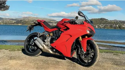  ?? PAUL OWEN/STUFF ?? Combining design elements of historic 916 and current Panigale, the Supersport creates a new category.